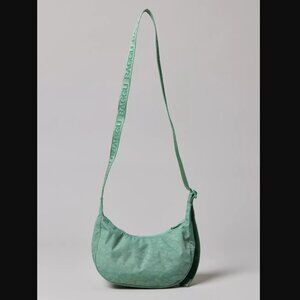 BAGGU Seafoam Small Recycled Nylon Crescent Bag 10.2"l x 3.3"w x 5.5"h